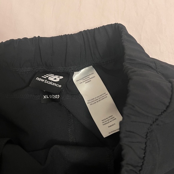 New Balance Cargo Jogger Pants - Picture 5 of 8